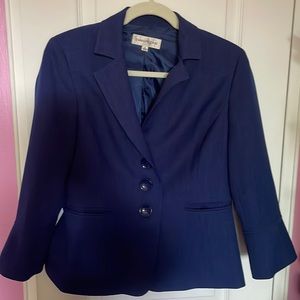 Women’s Blazer